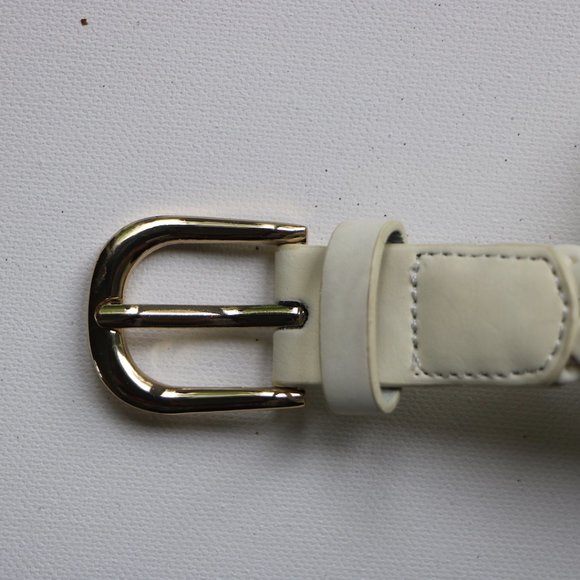 White Belt - Picture 2 of 2